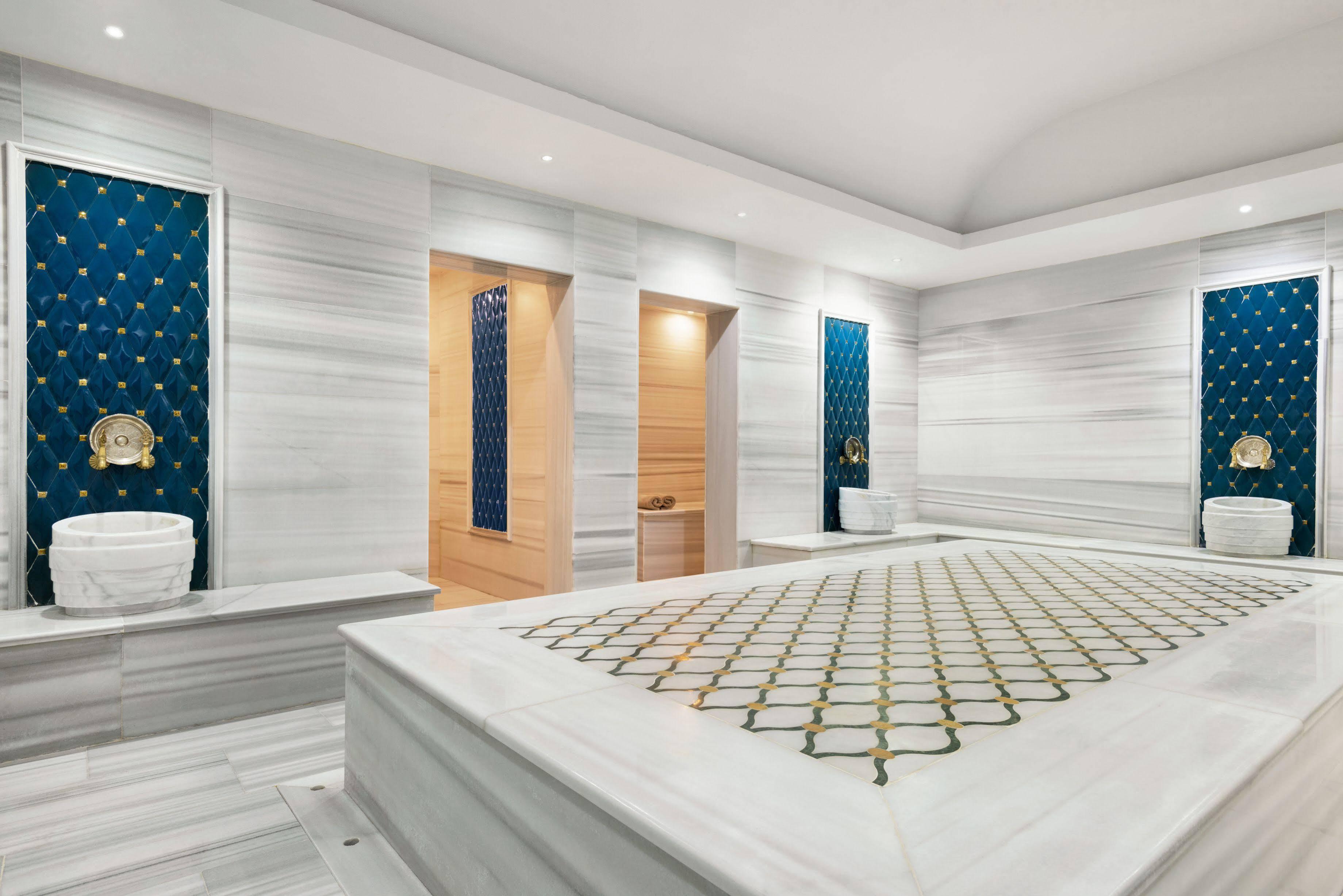 Ramada Resort By Wyndham Unye Zewnętrze zdjęcie