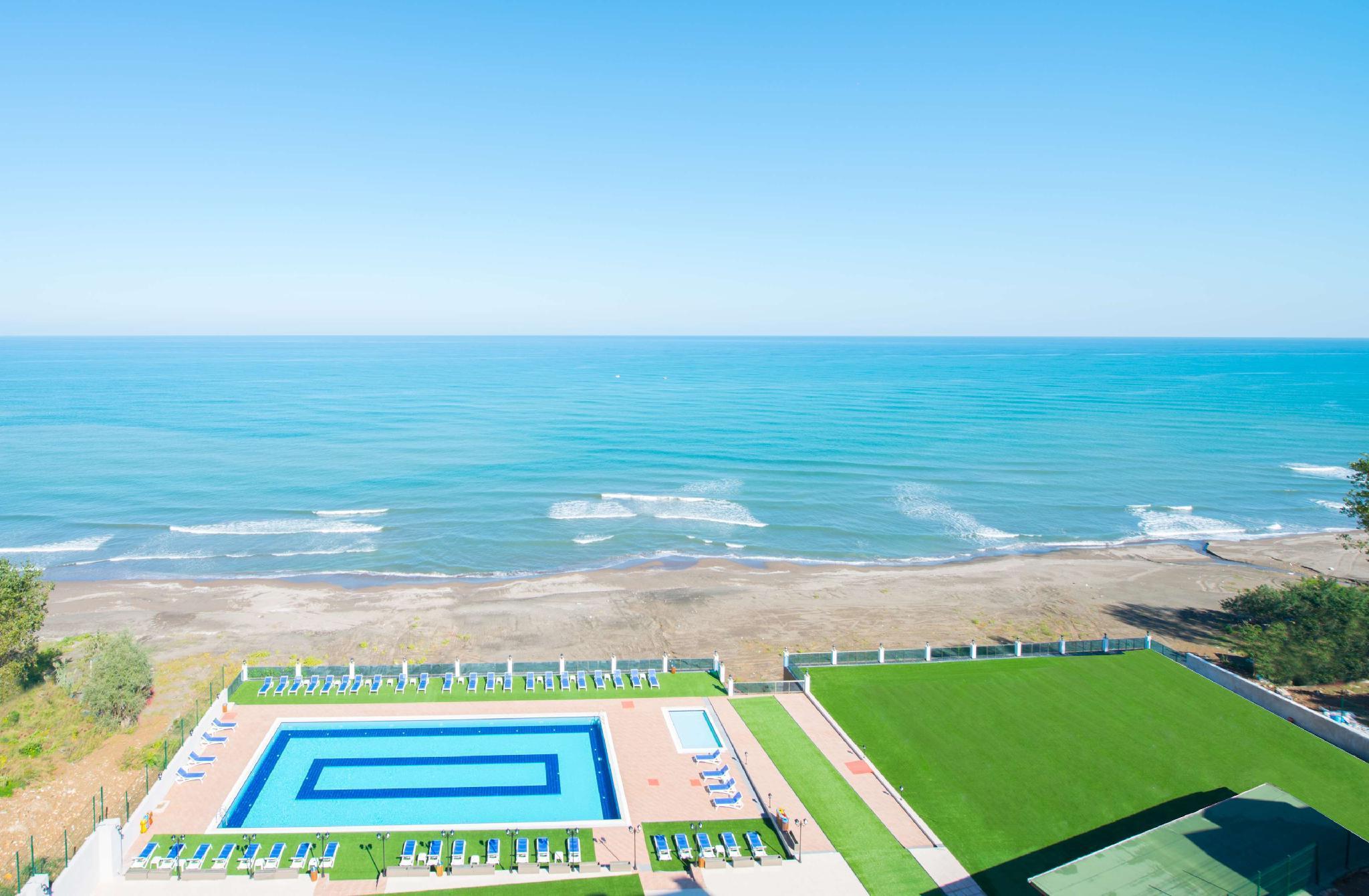 Ramada Resort By Wyndham Unye Zewnętrze zdjęcie