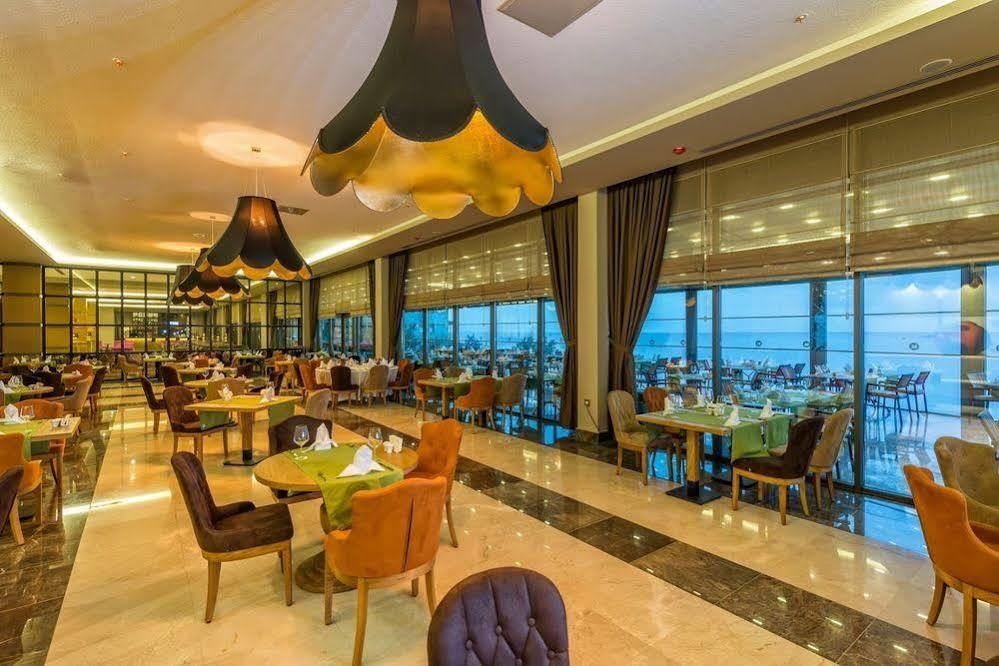 Ramada Resort By Wyndham Unye Zewnętrze zdjęcie