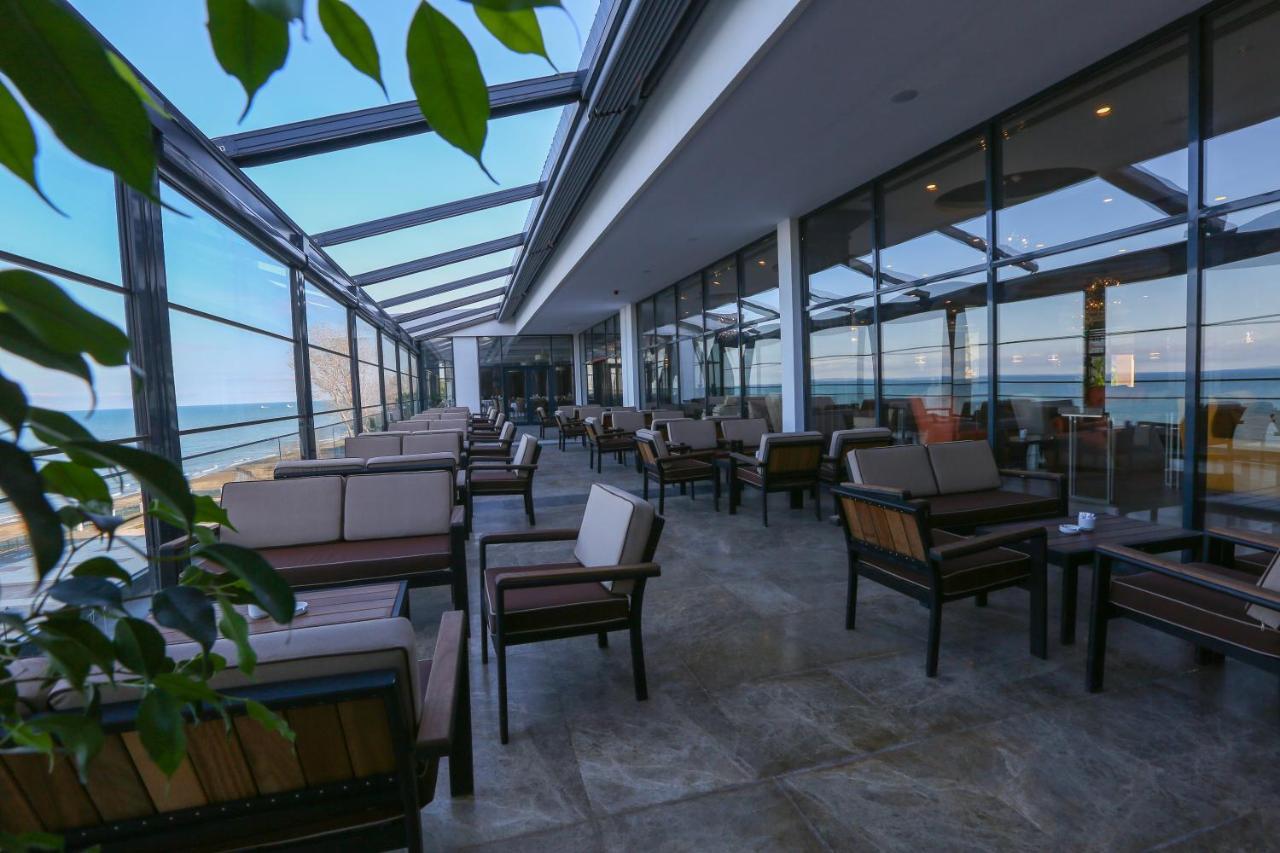 Ramada Resort By Wyndham Unye Zewnętrze zdjęcie